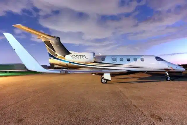 Phenom 300 private jet